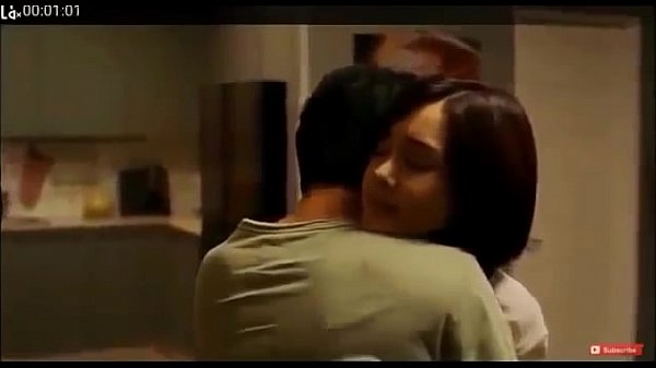 Japanse zoon verkracht zijn moeder keihard