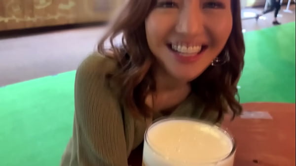 週7でクラブお持ち帰りされるビッチギャルとほろ酔いSEX！濃厚レロレロねっとりキス。最高美尻＆美巨乳＆パイパン。激ヤバ脳イキセックス。即絶頂杭打ちピストン。https://onl.la/ATk4bRQ