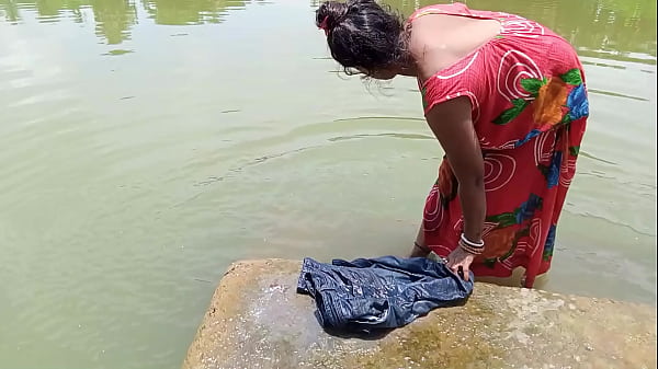 गांव में धोबन को रूम पर बुलाकर जबरदस्त चुदाई किया