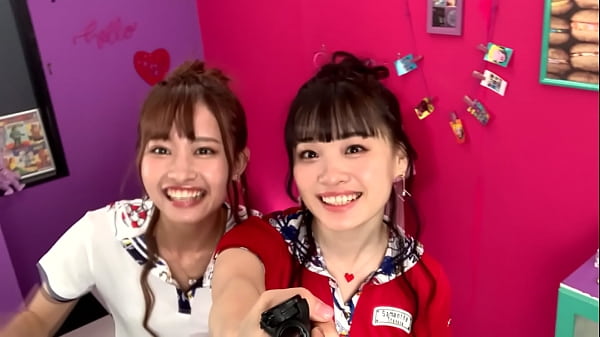 150cmの2人がお互いの彼氏を交換しながら仲良くセックス。淫乱生ハメ4Pセックス。キスからの愛撫で二人ともすぐにビショビショ。肉欲にまみれた乱交。https://bit.ly/355Ft8C