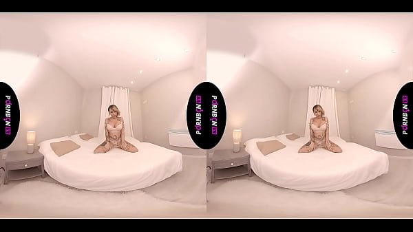 PORNBCN Smartphone Virtual Reality a milf masturbates for her fans and is more horny than ever, touching her big boobs and masturbating her pussy to orgasm. Mature slut mom big boobs – tits