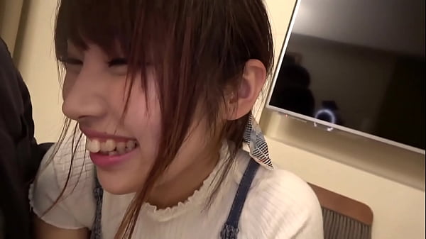 税理士志望のデカ乳才女を学校帰りにバッコリハメ倒す！■※志高き高学歴女子大生がナンパを断れずホイホイ付いて行って潮吹きまくりの爆乳ガンガン揺らしまくりの乱れまくり！ぐっちょり濡れまんガッつりパコハメ、ラストは顔射で大昇天！