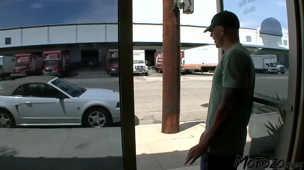 MOFOZO.com – Real Amateur Homemade Sex Video With A Brunette Tattoo Artist