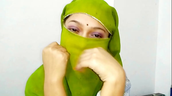 A DESI COUPLE MORNING ROMMANCE, HARDCORE SEX .